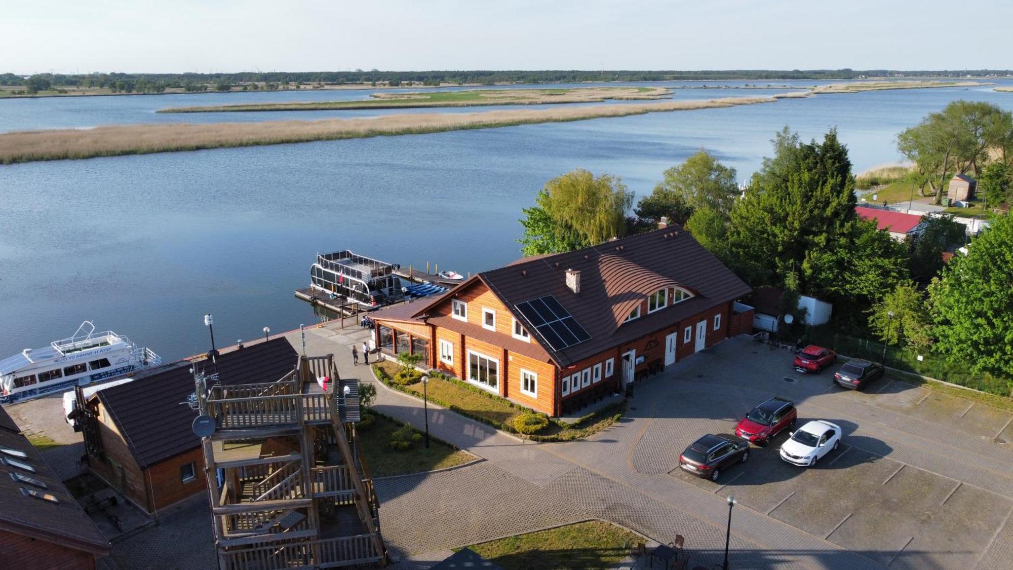 Karczma Rybna Rybaczowka Marina 3* Świnoujście